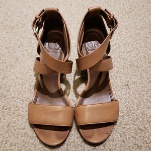 Tory Burch Jones sandal size 7